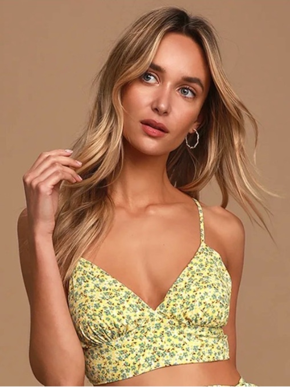 Lulu’s Believe In Me Floral Crop Top